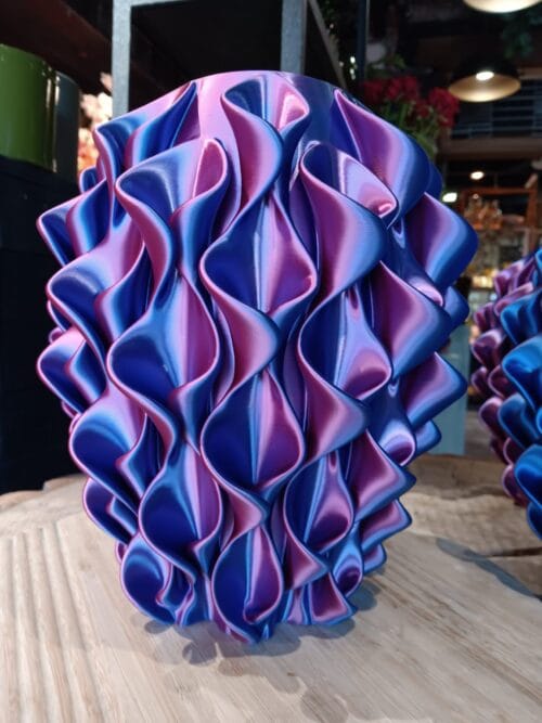 Bloemen bezorgen Zoeterwoude 9 3d Vaas Roze-Paars-Blauw